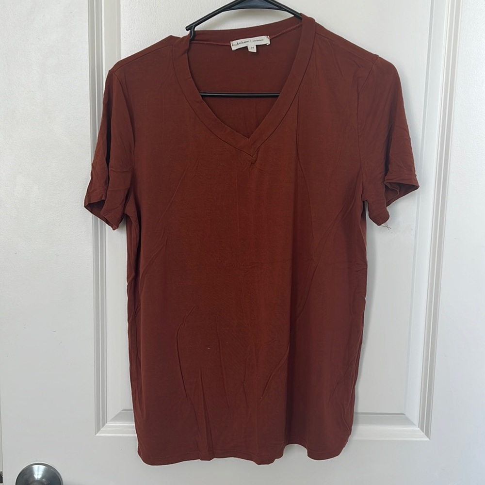 Bohme Rust V-neck T-shirt
